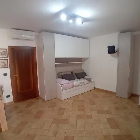 Monolocale Moderno Con Wifi E Parcheggio Vicino A Treviso 公寓 帕埃塞